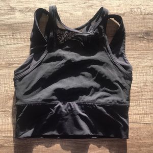 Lululemon bra size 4